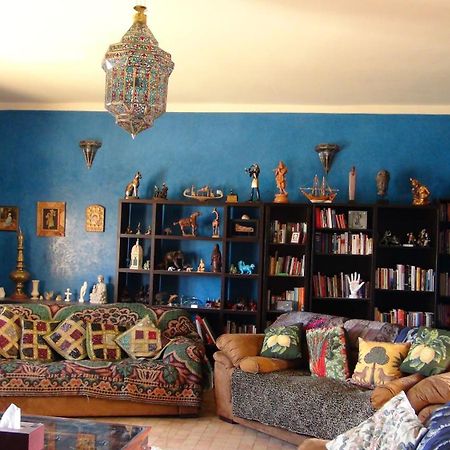 Villa Habibi Szavíra Kültér fotó