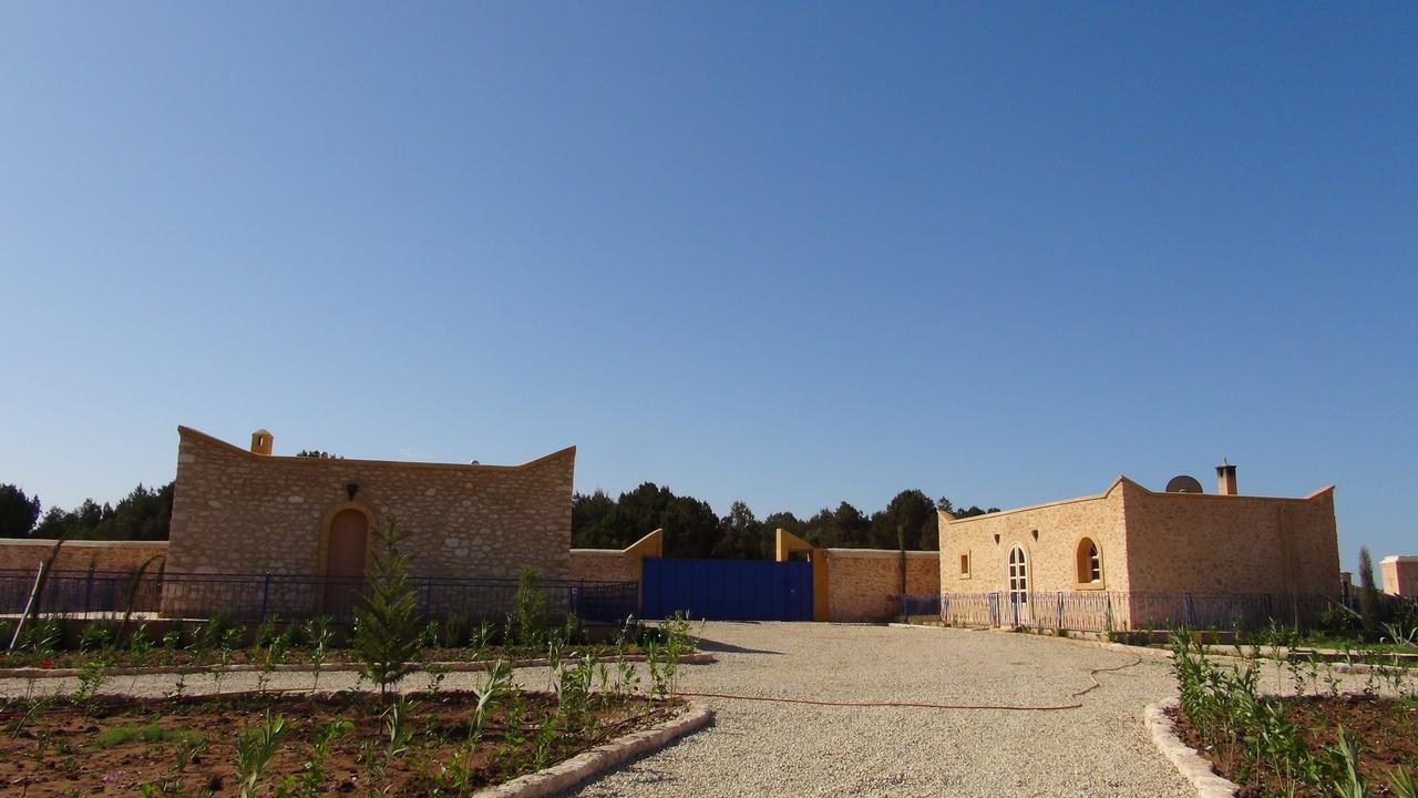 Villa Habibi Szavíra Kültér fotó