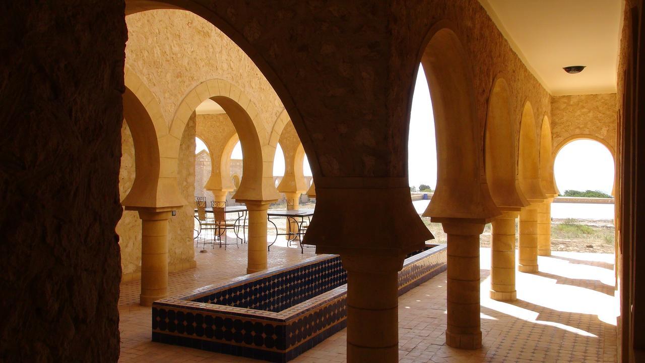 Villa Habibi Szavíra Kültér fotó