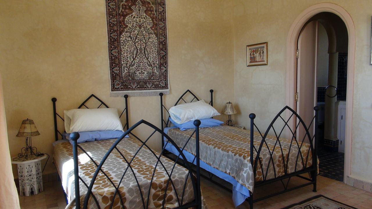 Villa Habibi Szavíra Kültér fotó