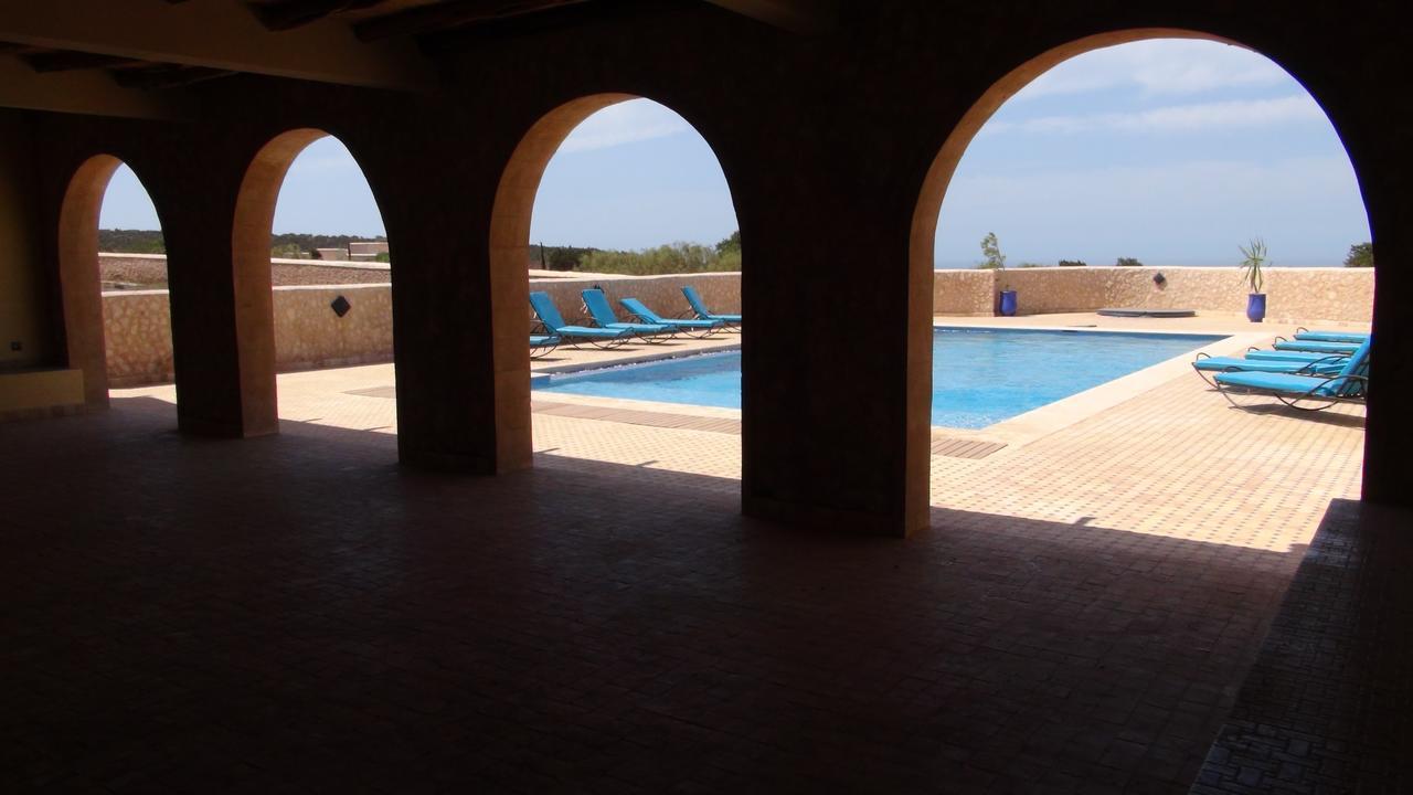 Villa Habibi Szavíra Kültér fotó