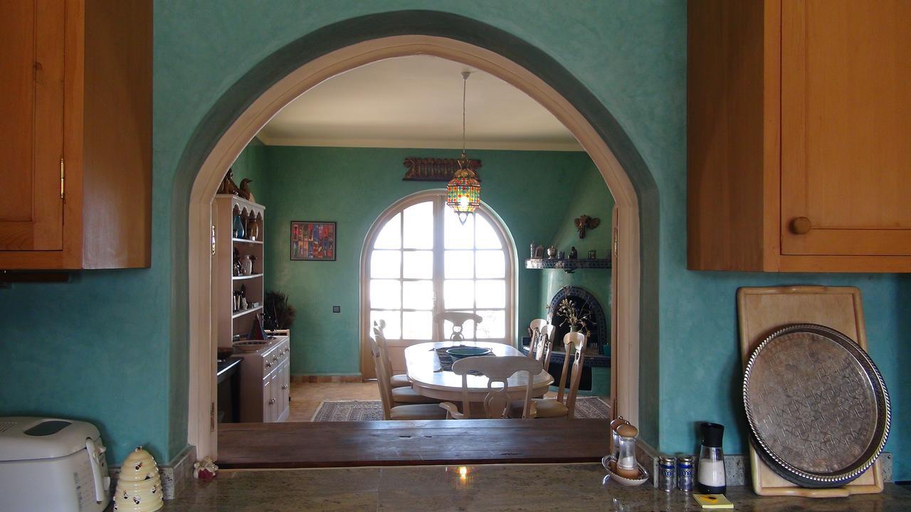 Villa Habibi Szavíra Kültér fotó